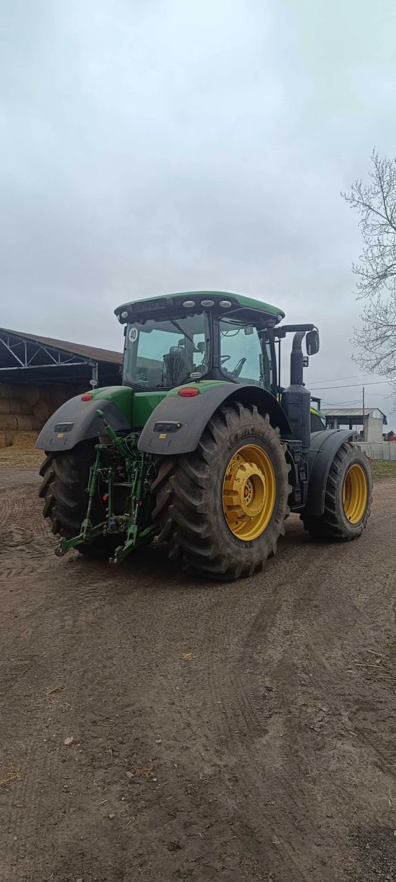 John deere 7310R  foto 8