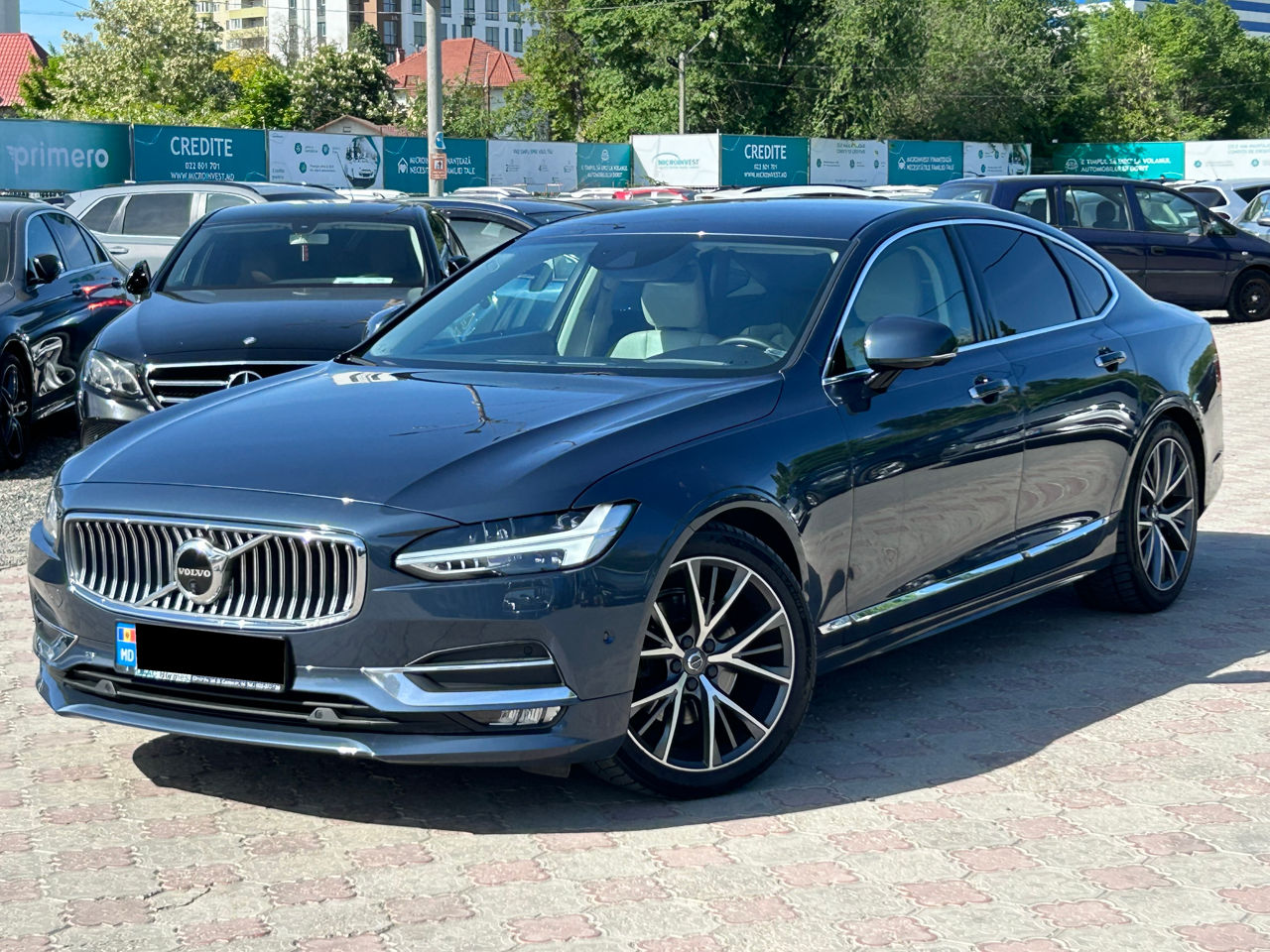 Volvo S90 foto 0