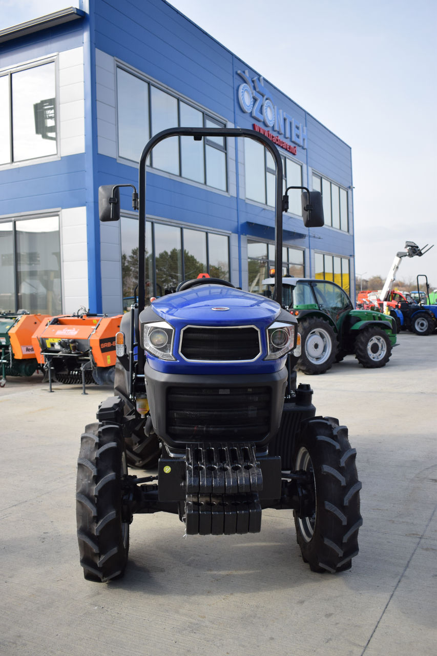 Se vinde Tractor Farmtrac 6075 foto 5