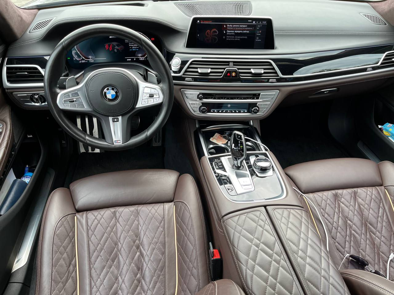 BMW 7 Series foto 8