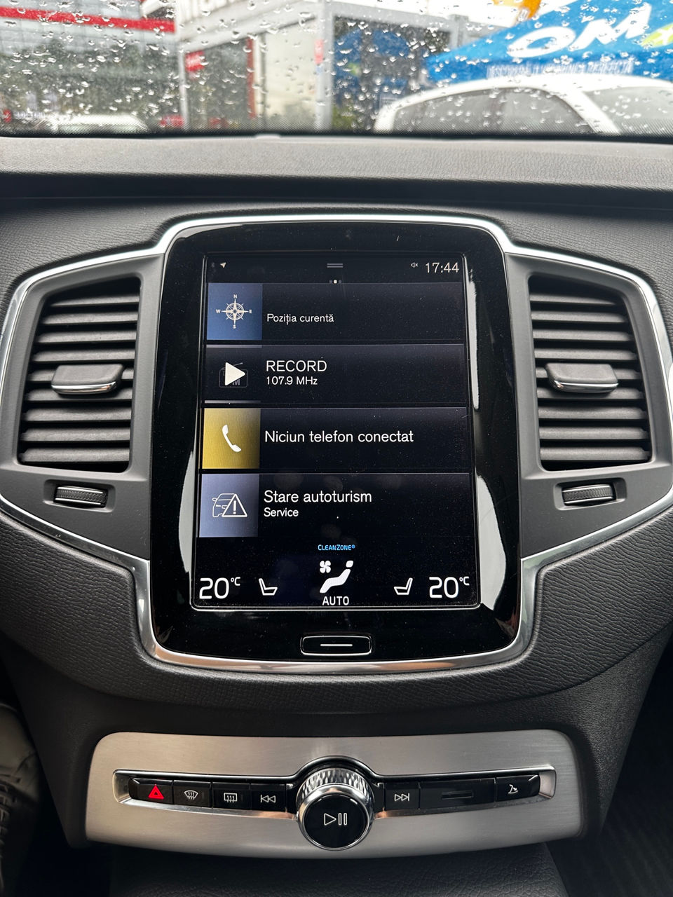 Volvo XC90 foto 10