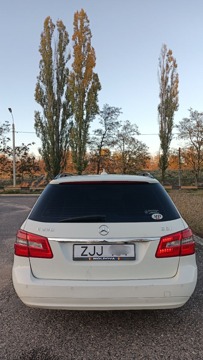 Mercedes E-Class foto 4