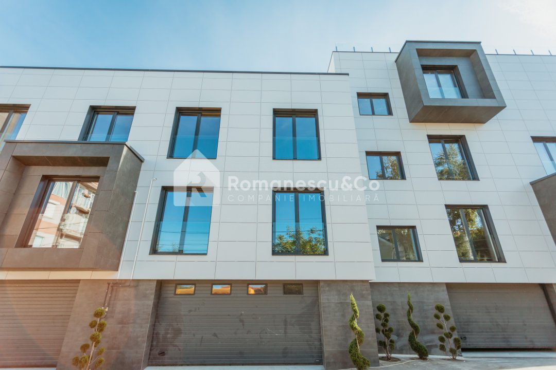 Apartament cu 5 camere sau mai multe, 267 m², Centru, Chișinău foto 16