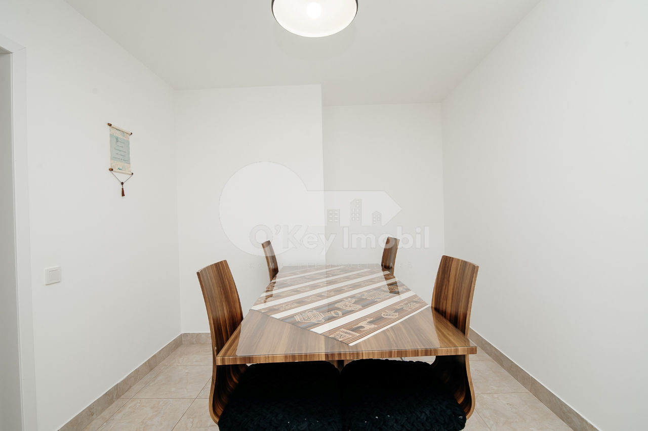 Apartament cu 2 camere, 65 m², Centru, Chișinău foto 5