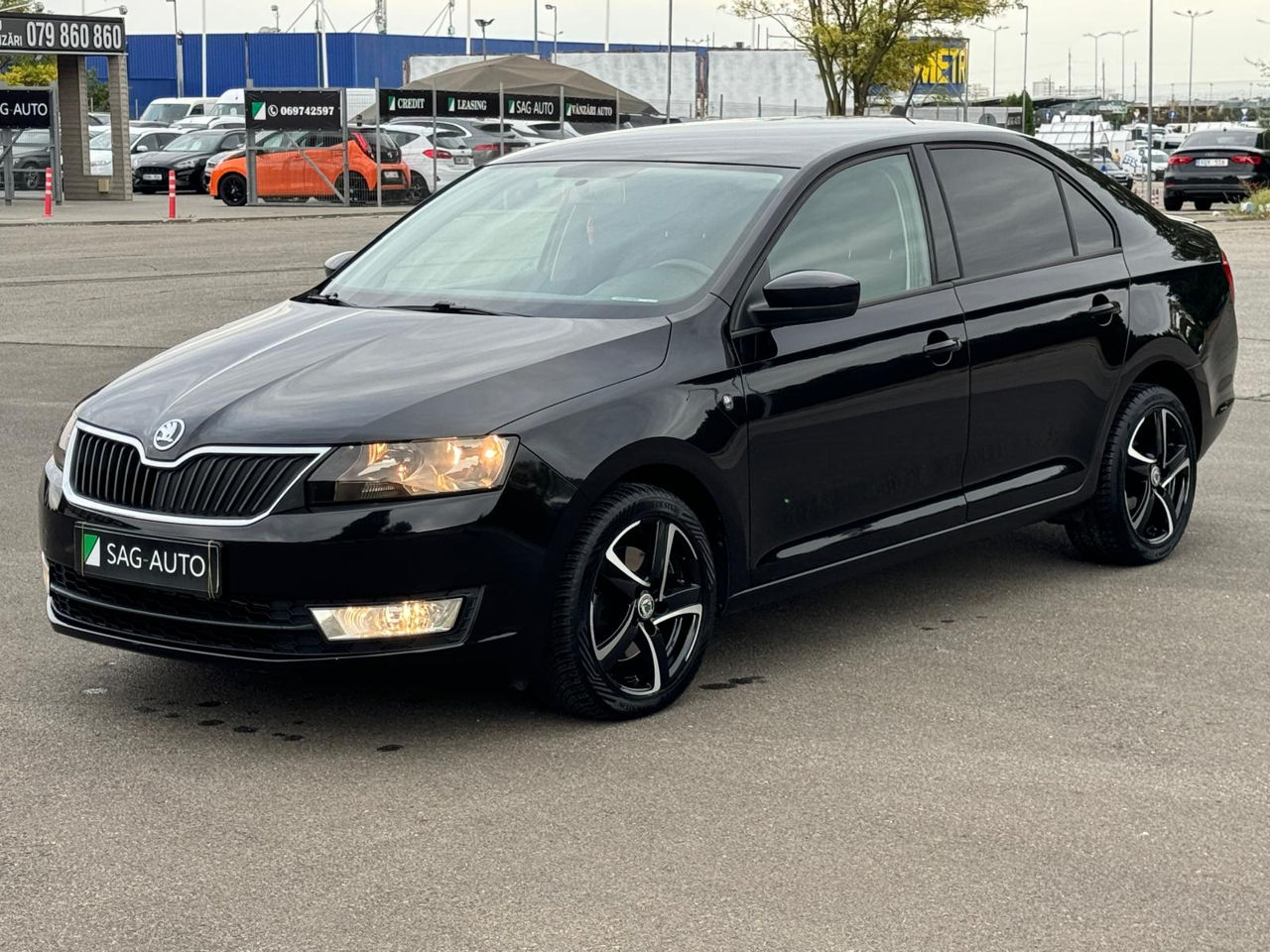 Skoda Rapid foto 0