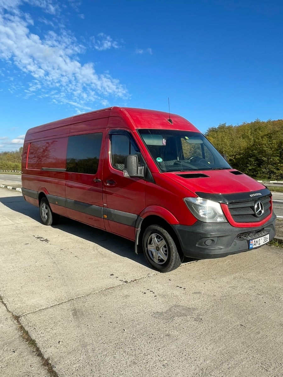 Mercedes Sprinter foto 0