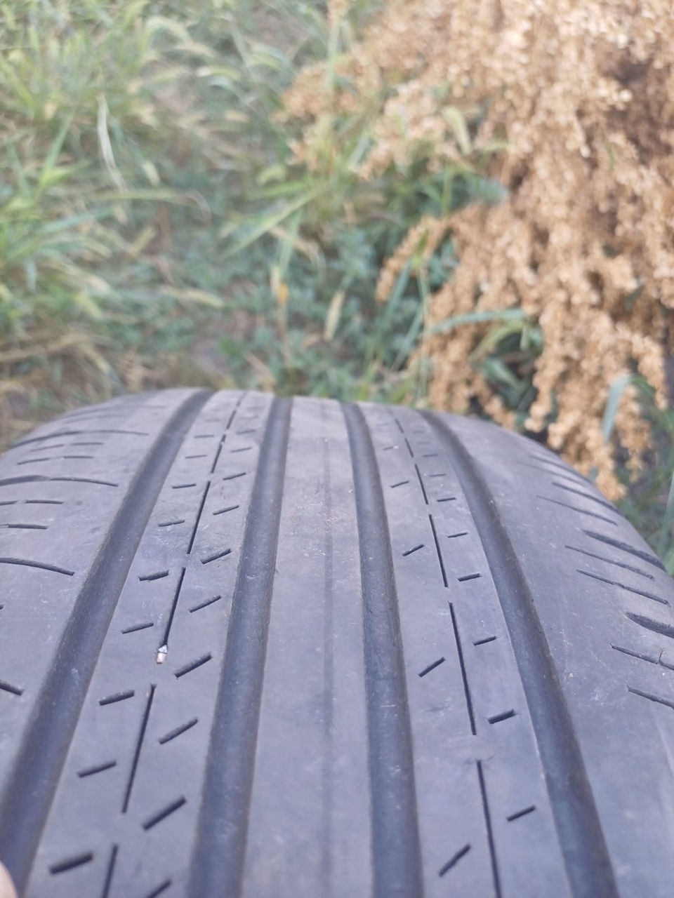 Vind 4 Cauciucuri de vara 225 60 R18 foto 2
