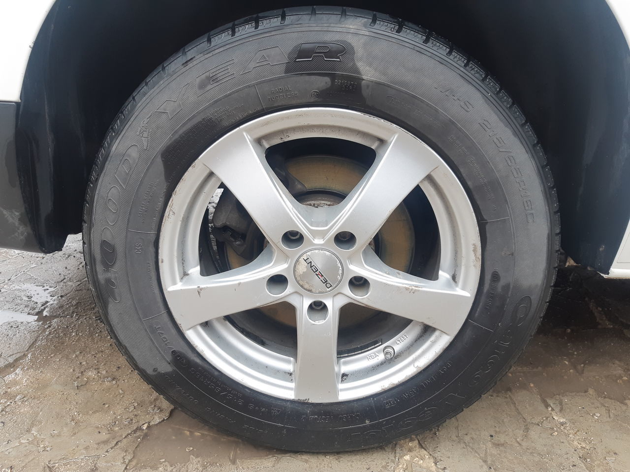 Диски Dezent VW Transporter T5, T6 R16