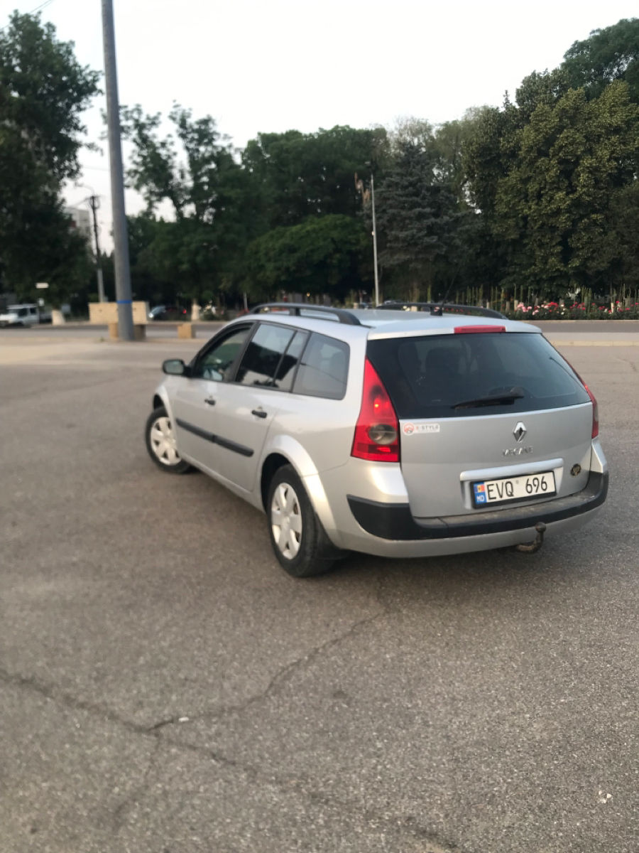 Renault Megane фото 5