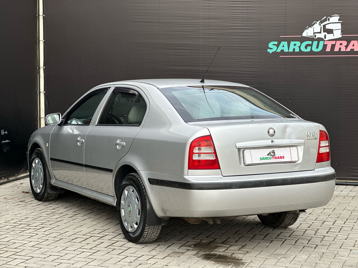 Skoda Octavia foto 5