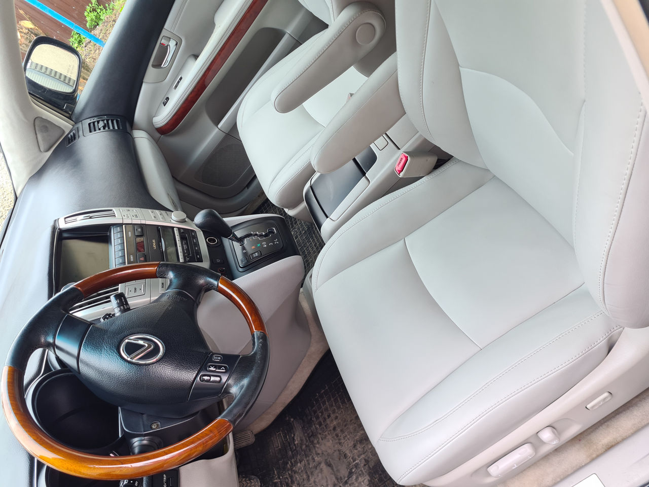 Lexus RX Series foto 6