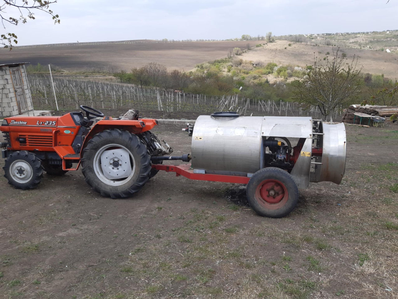 Tractor Kubota L-1, 235 foto 4