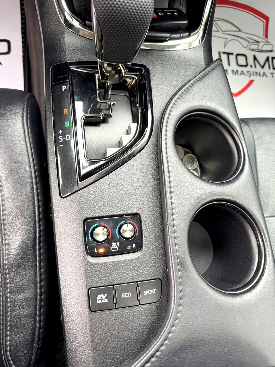 Toyota Avalon foto 10