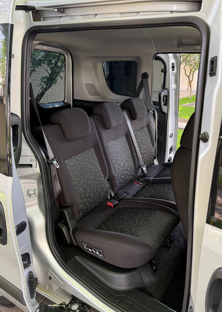 Opel Combo фото 5