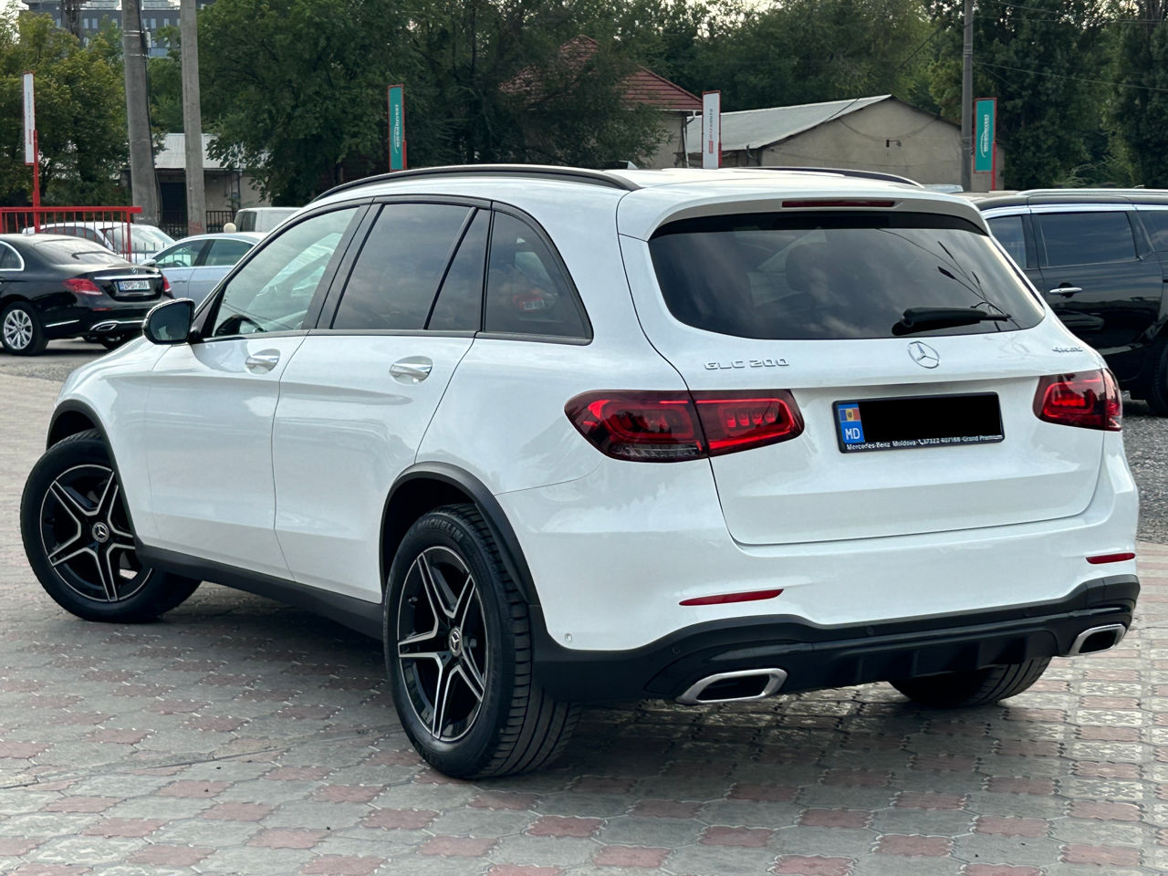 Mercedes GLC foto 2