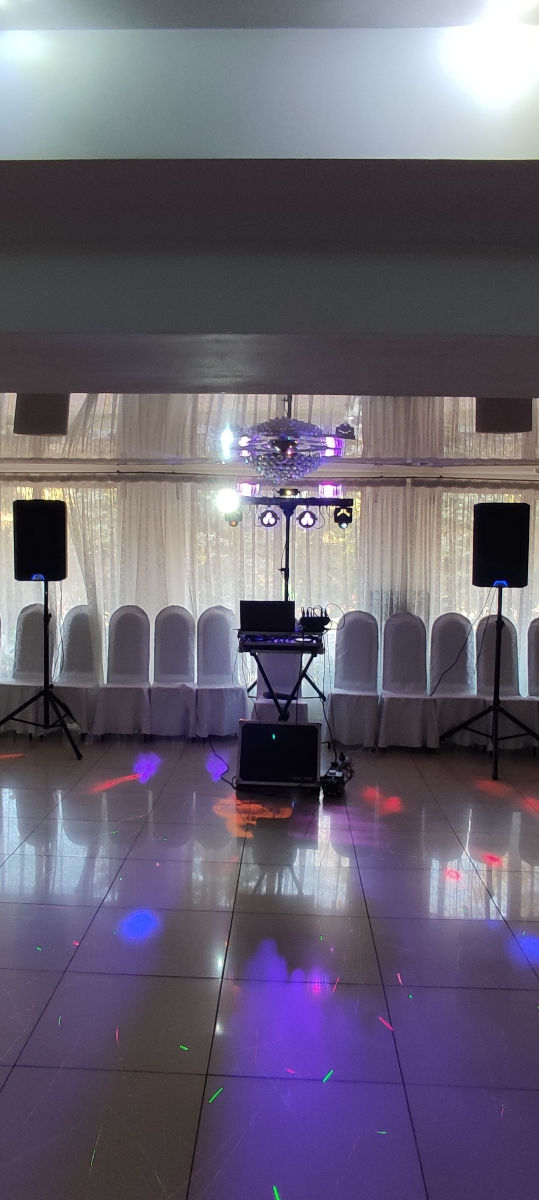 Dj Ram Events - Nunți, Cumetrii, Aniversări -  Prețuri accesibile! foto 8