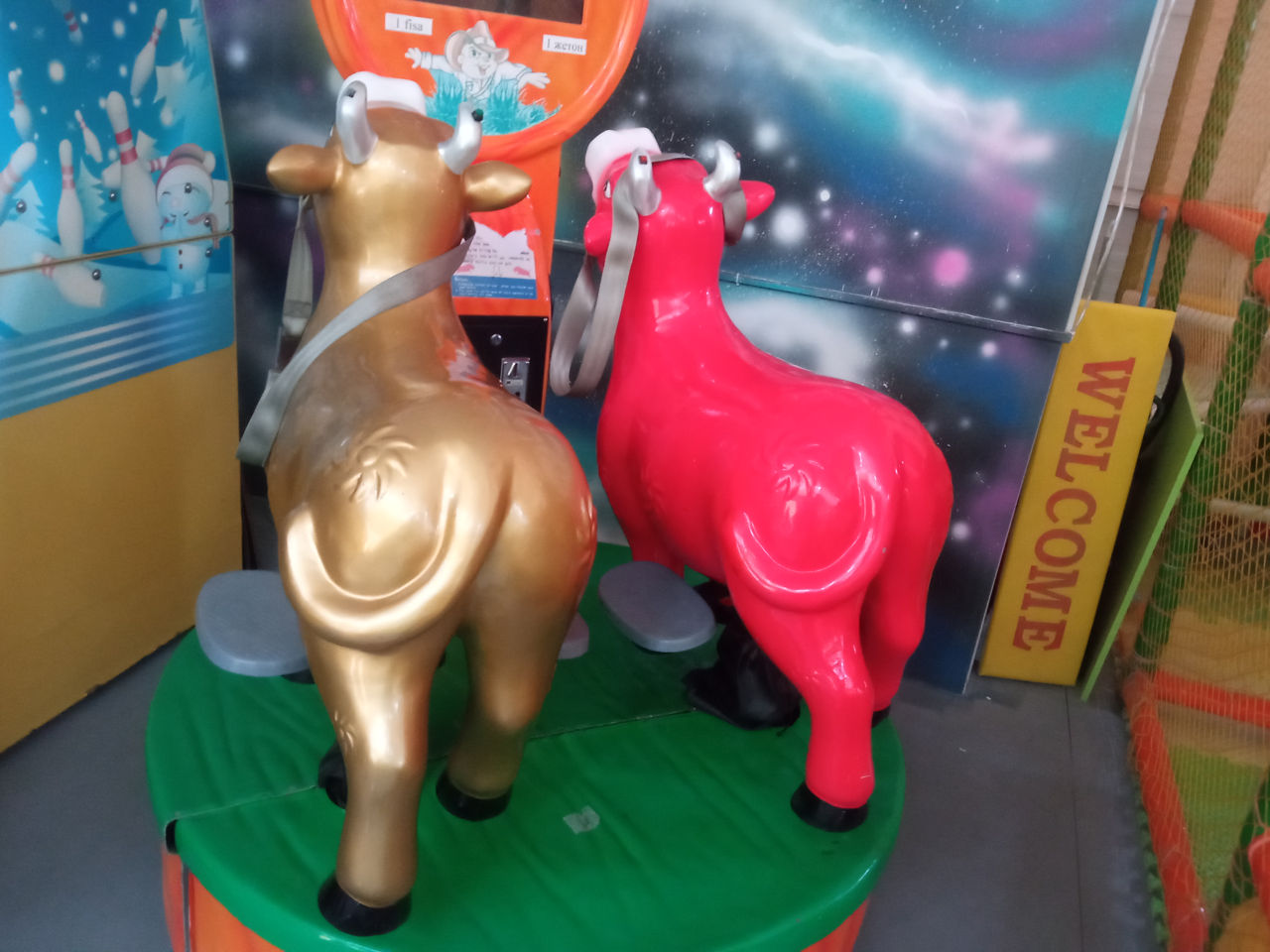 Vînd carusel pentru copii sau in folosinta фото 2