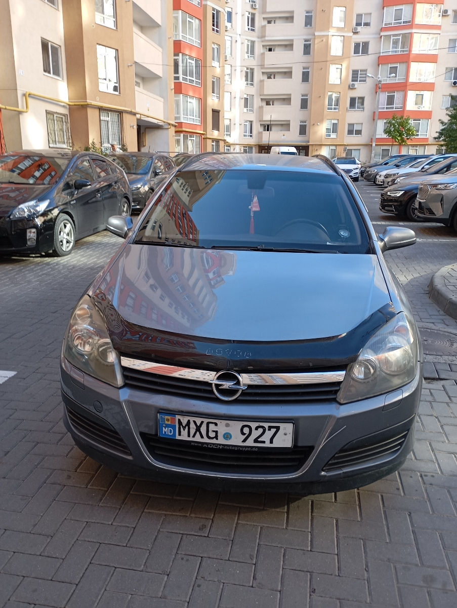 Opel Astra foto 0