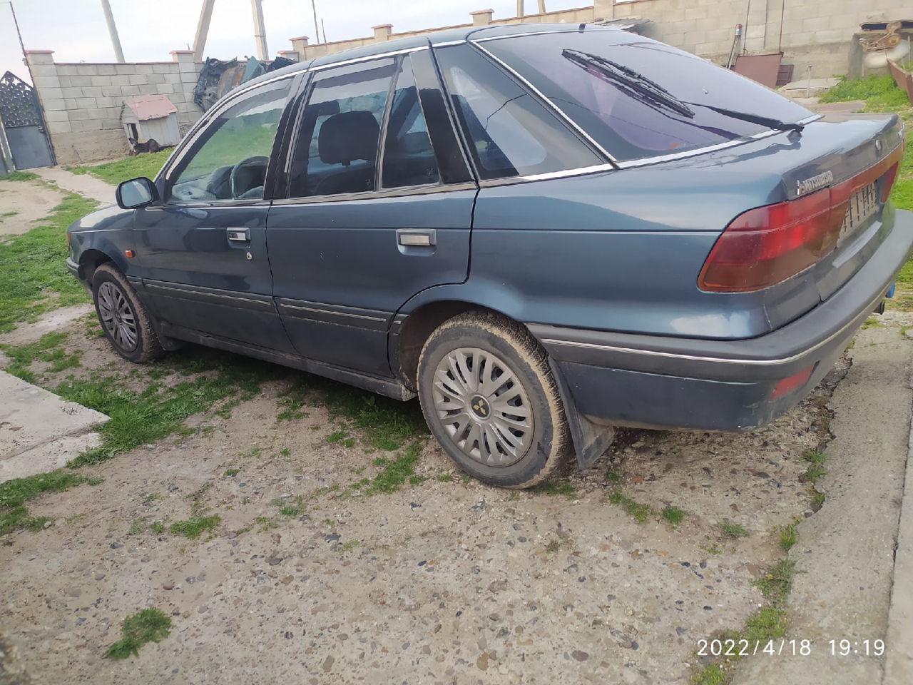 Запчасти Mitsubishi Lancer lV фото 2