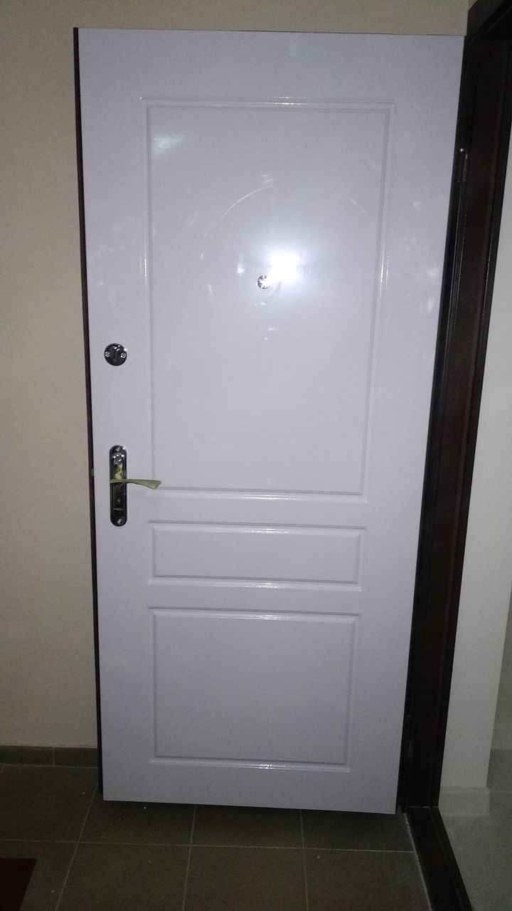 Изготовление входных металлических дверей. Обшивка дверей панелями из МДФ