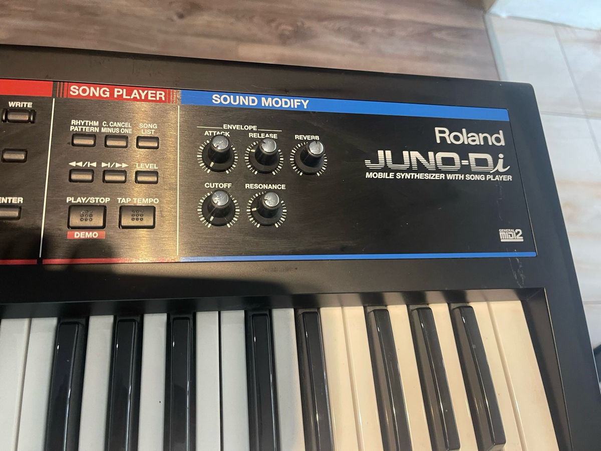 Juno Di Roland foto 5