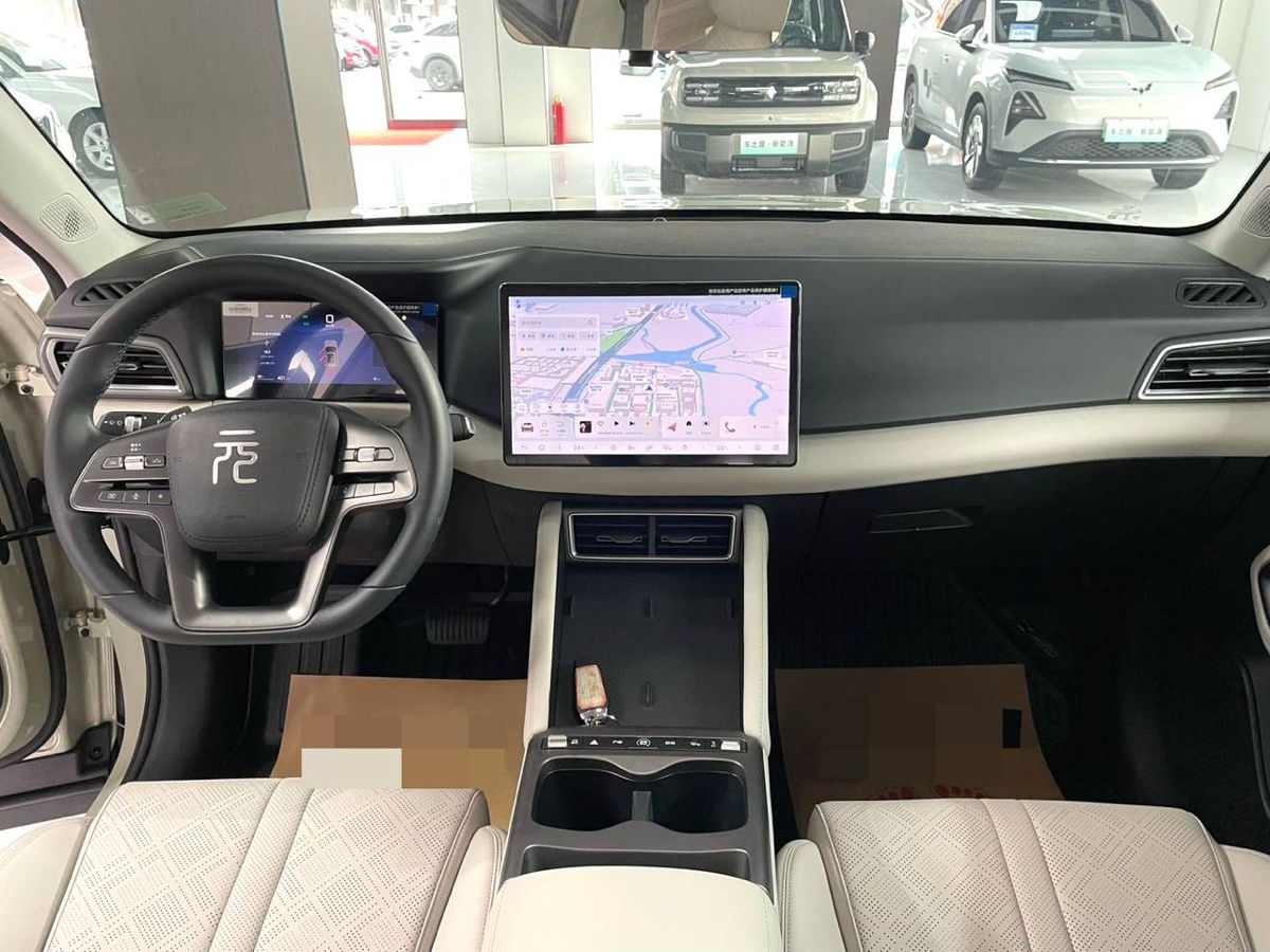 Byd Yuan Up an. 2025 cu rulaj 2500 km, Electricitate, 15500