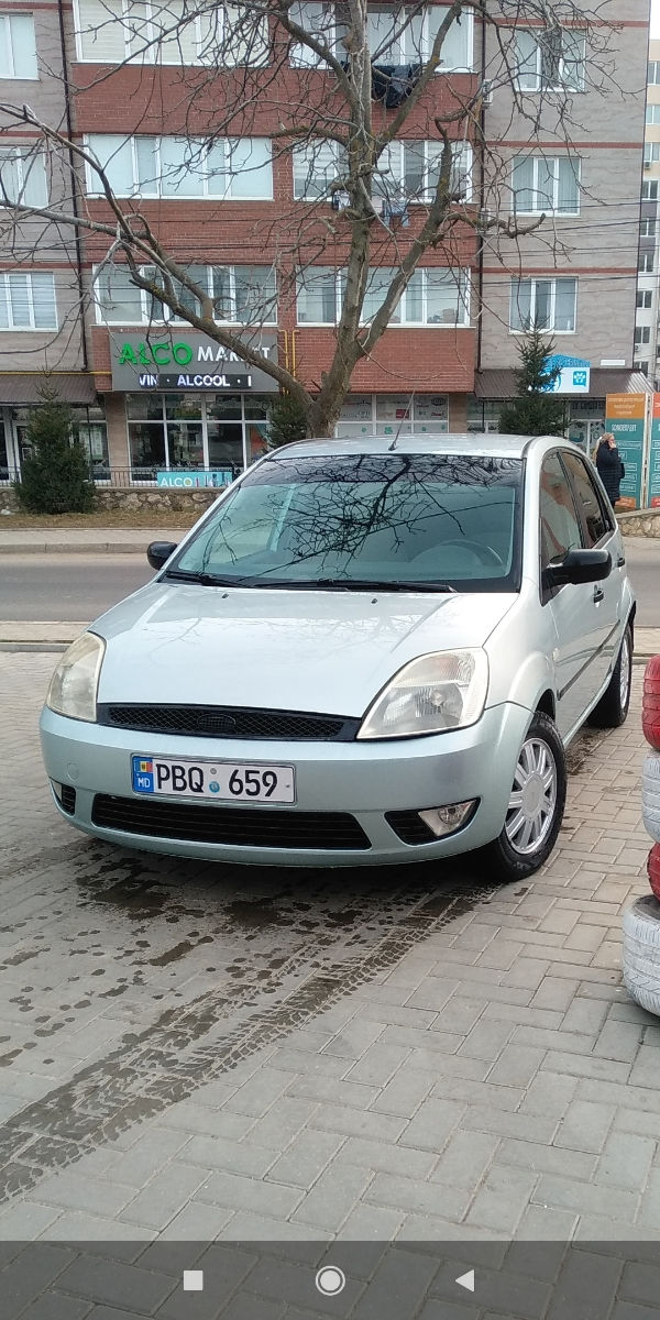Ford Fiesta foto 0