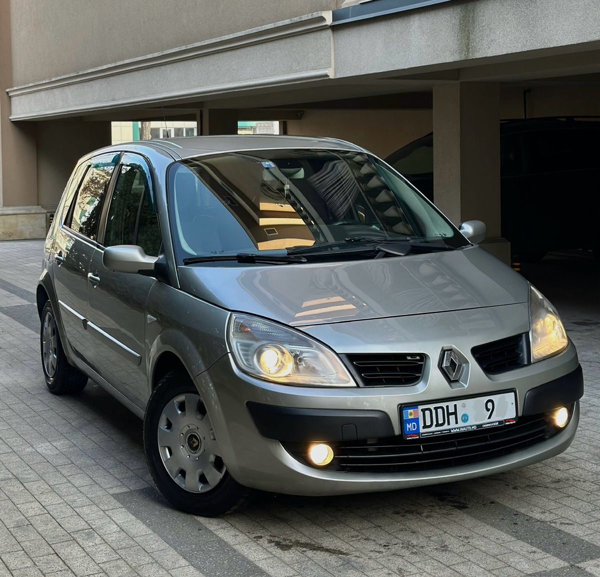 Renault Scenic фото 3