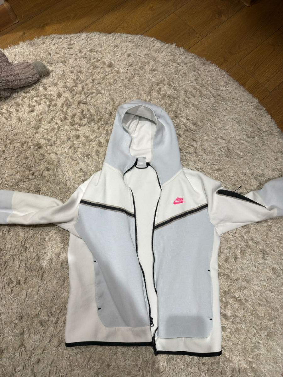 Costum Original Nike tech alb  foto 0