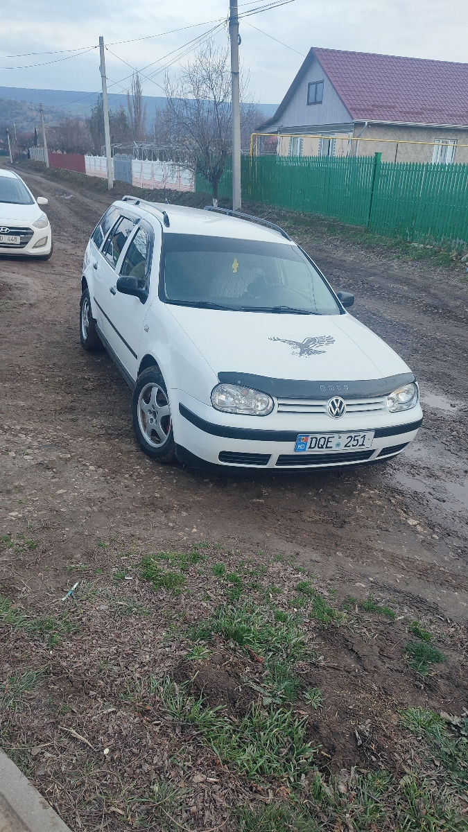 Volkswagen Golf foto 0