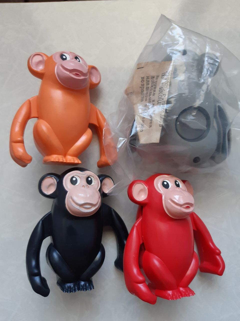Игрушки
