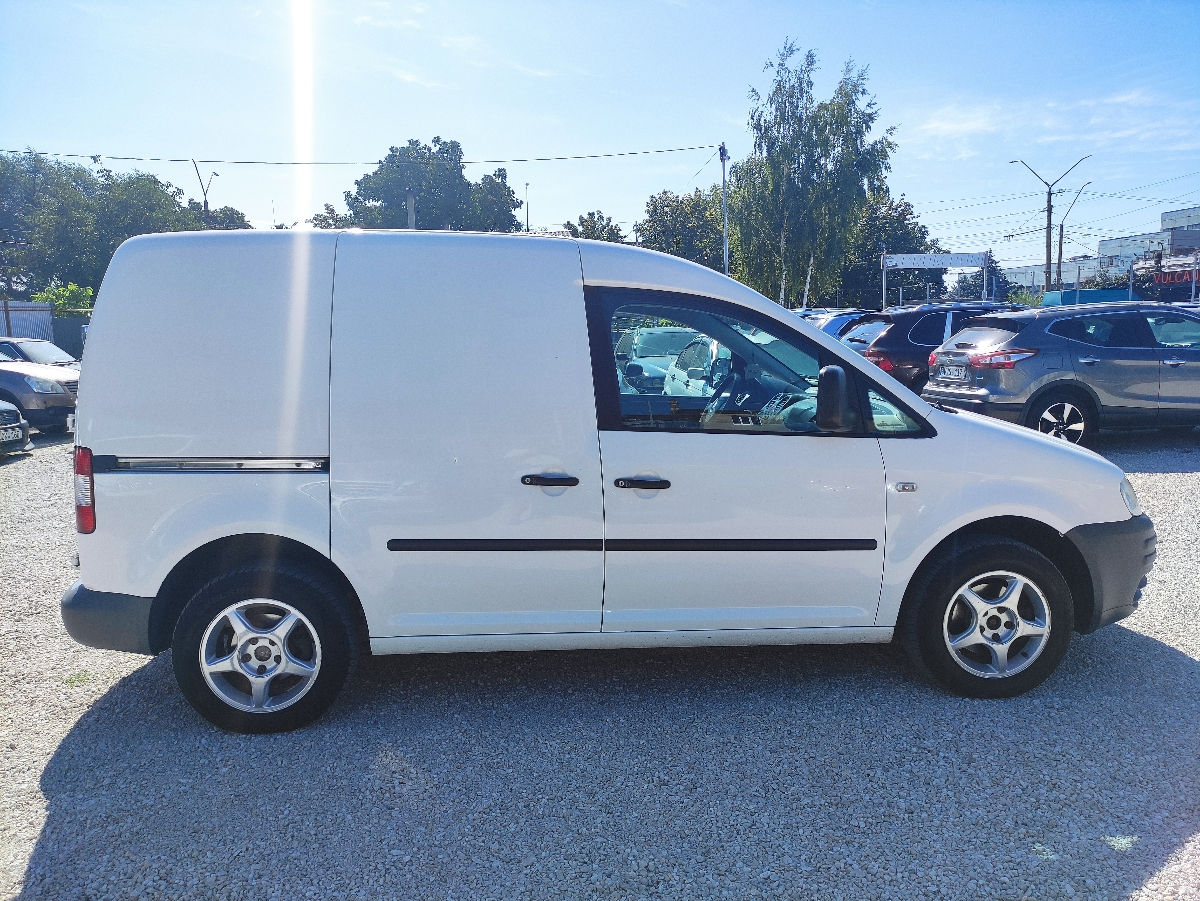 Volkswagen Caddy foto 7