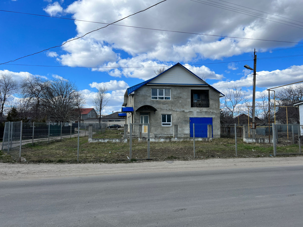 Casa , 2 nivele,centru or. Briceni Credit/Rate  / новый дом 2 этажа , в ценрте города Бричаны Кредит foto 2