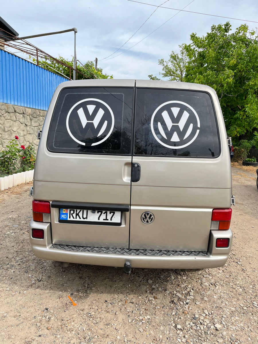 Volkswagen Transporter foto 3
