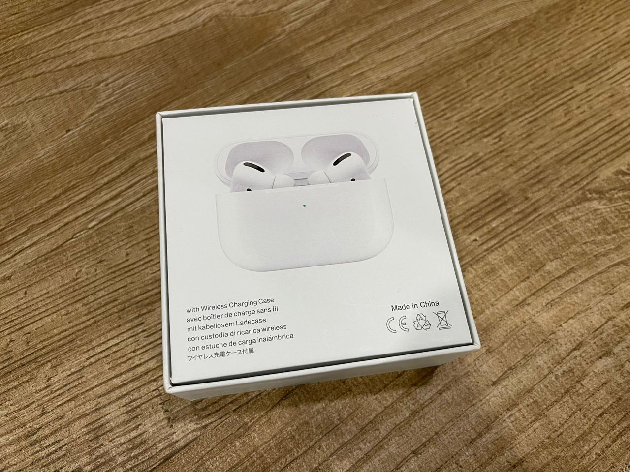 Casti fara fir AirPods Pro replica premium foto 2