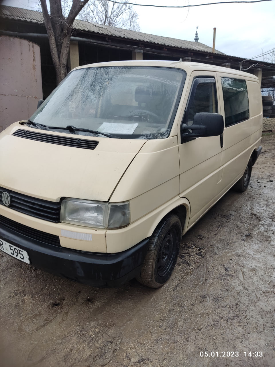 Volkswagen T4 foto 4