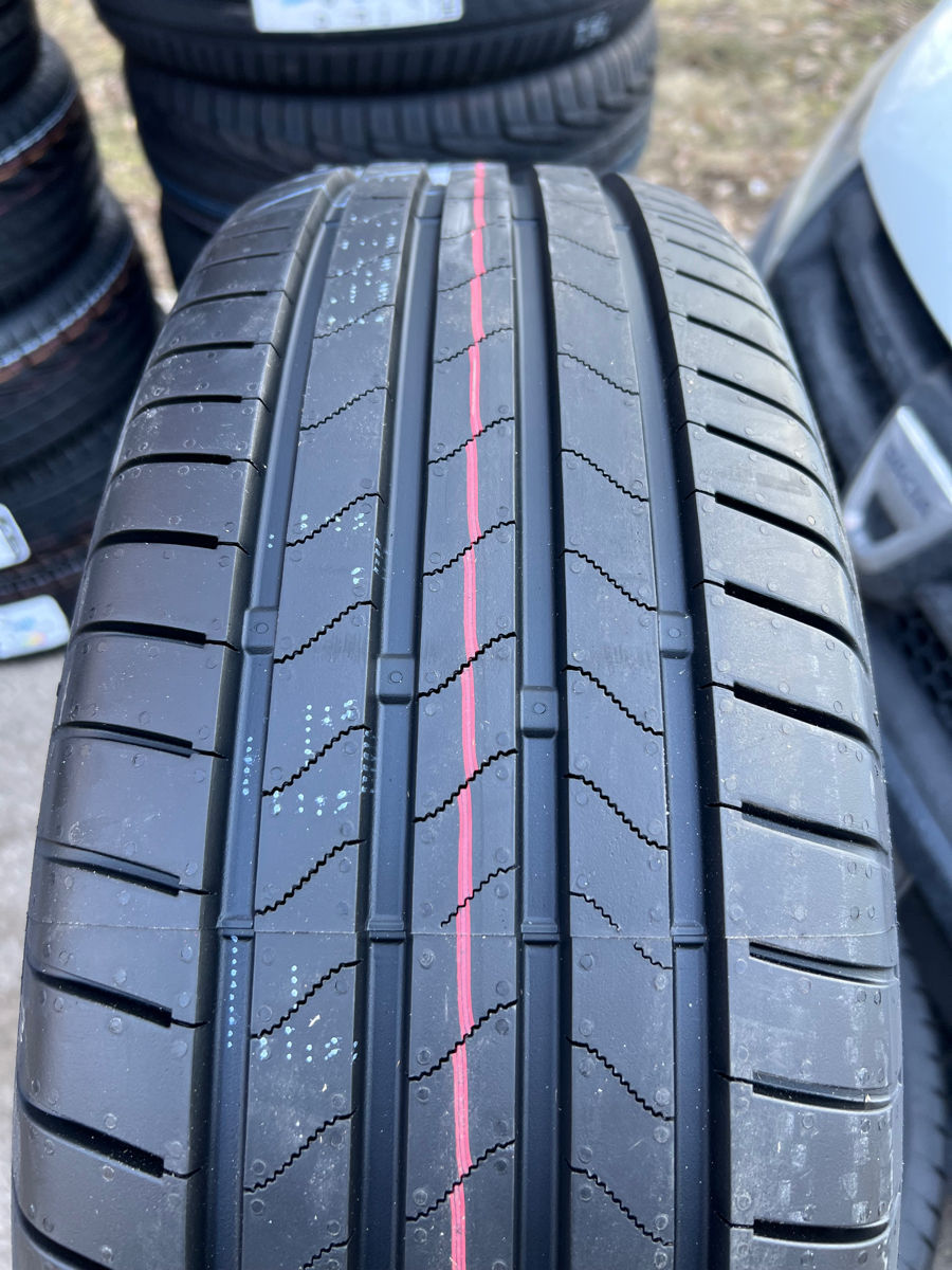 Bridgestone 215/65 R16 лето - 2650 лей фото 1