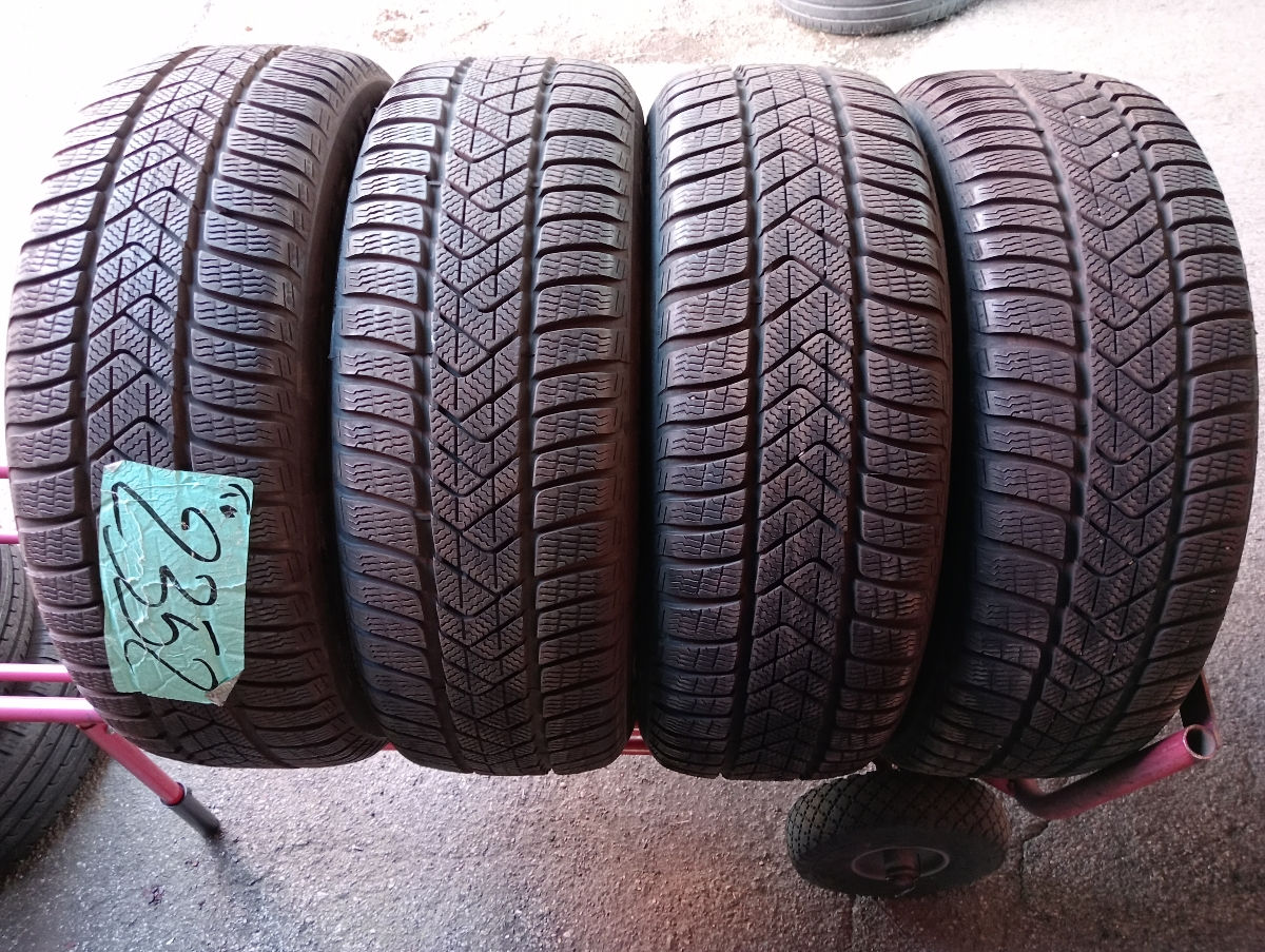 225 55 R17 Pirelli iarna RunFlat foto 0