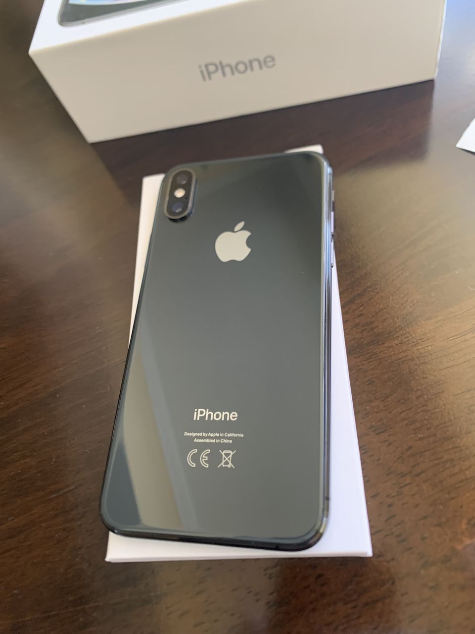 iPhone XS Black, 64GB Ideal