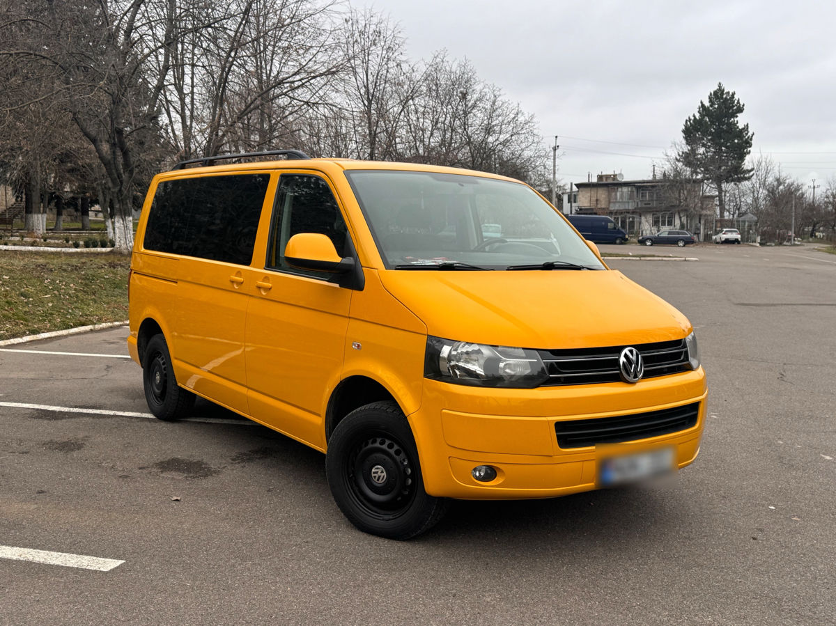 Volkswagen Caravelle foto 0