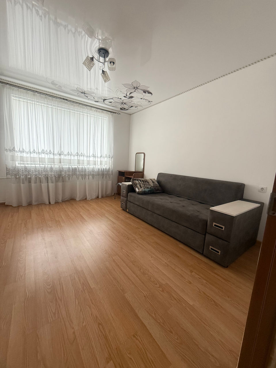 Apartament cu 3 camere,  Autogara,  Bălți,  Bălți mun. foto 0