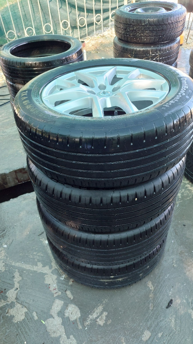 4 Jante cu Cauciucuri 235/60 R18 Volvo Xc60 Xc40 foto 0