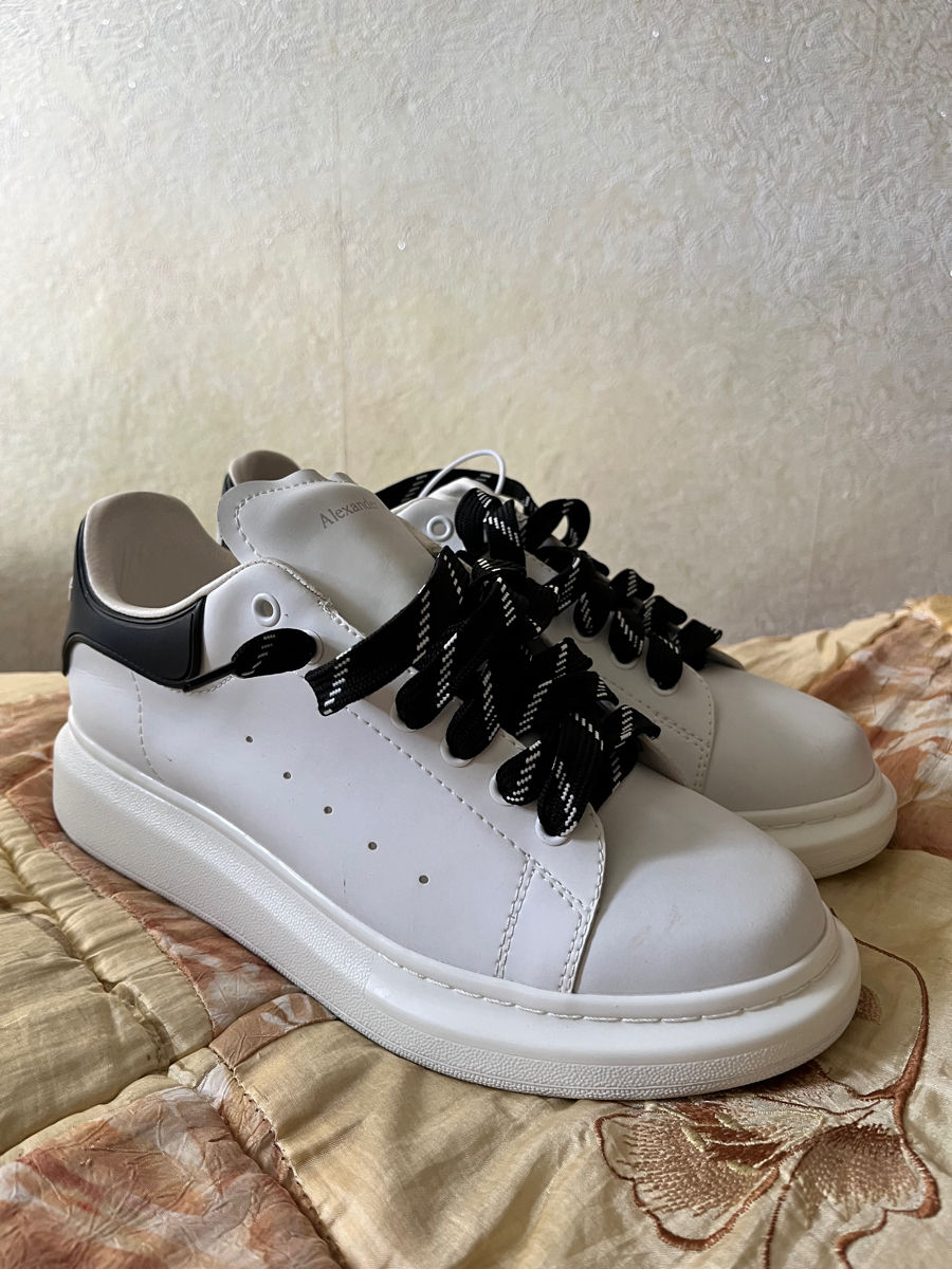 Alexander McQueen 43 foto 0