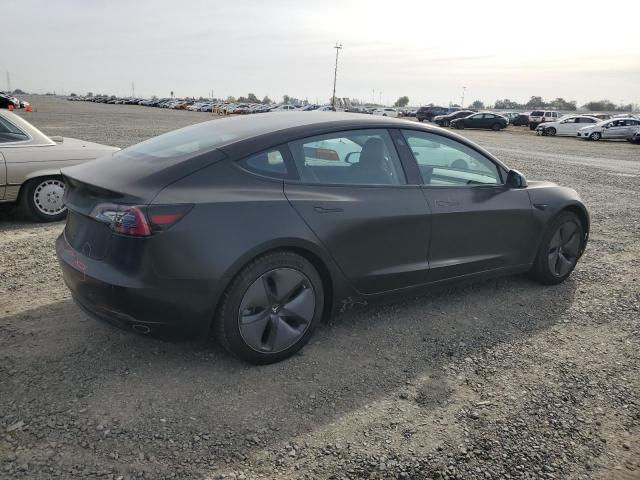 Tesla Model 3 foto 3