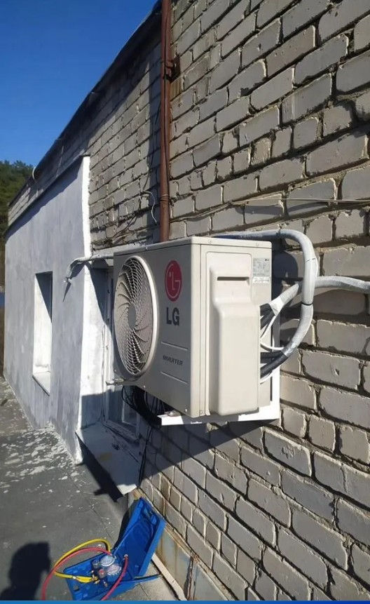 Ремонт кондиционеров. Reparatie aer conditionat. Чистка, Мойка, Заправка фреоном фото 2
