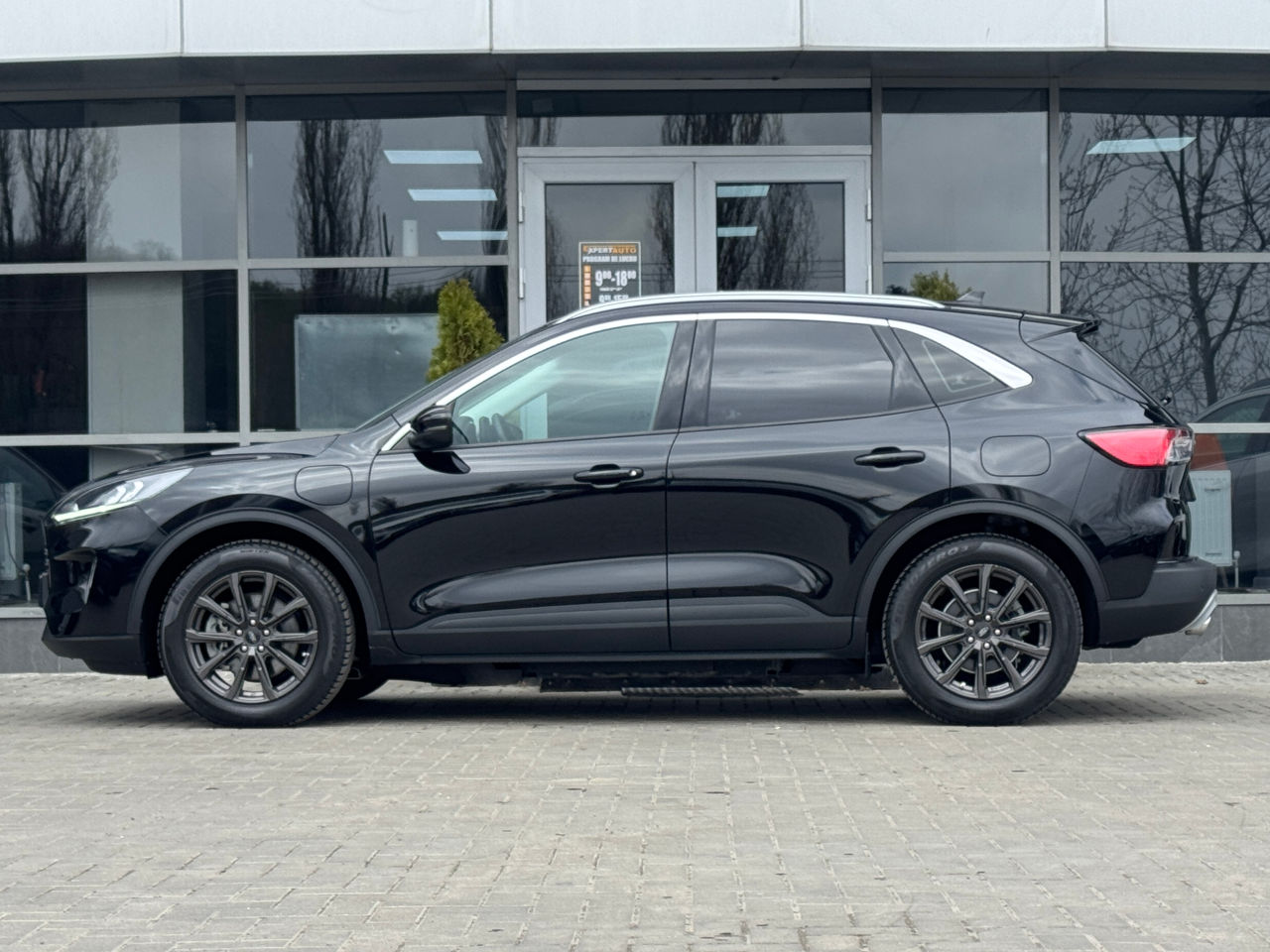 Ford Kuga foto 3