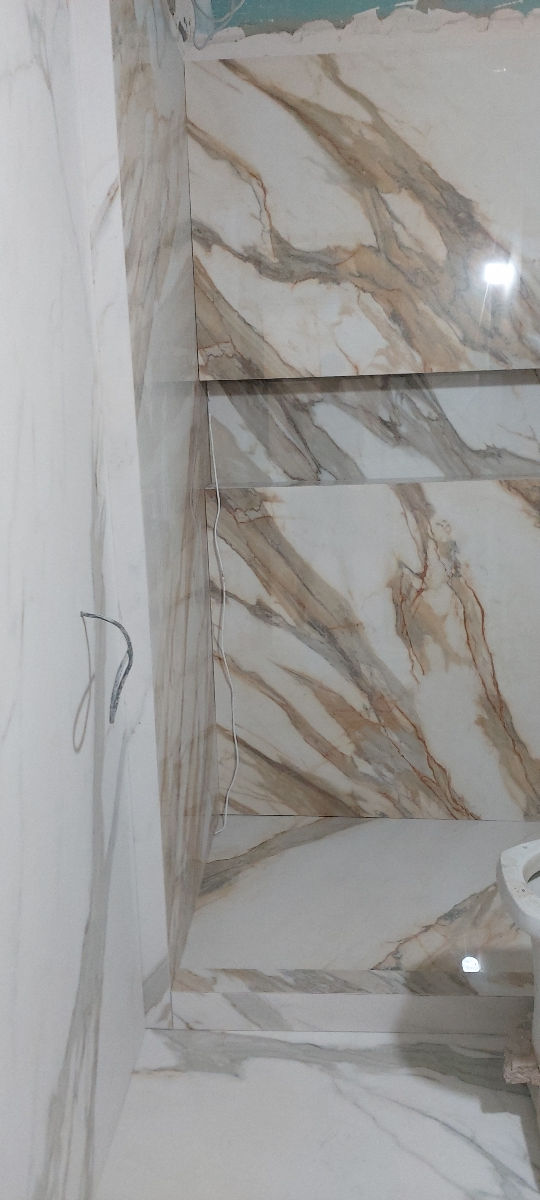 Ofer servicii in constructii, amenajari interioare gresie si faianta foto 1