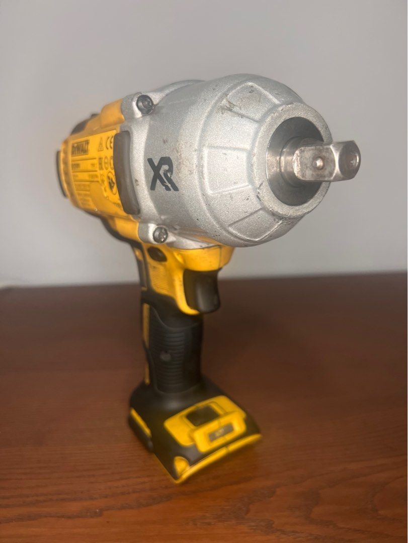 Dewalt DCF 899