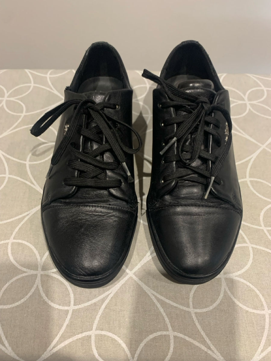 Pantofi Celvin Clein фото 0