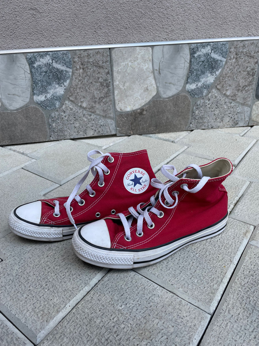 Vând ghete Converse  foto 1